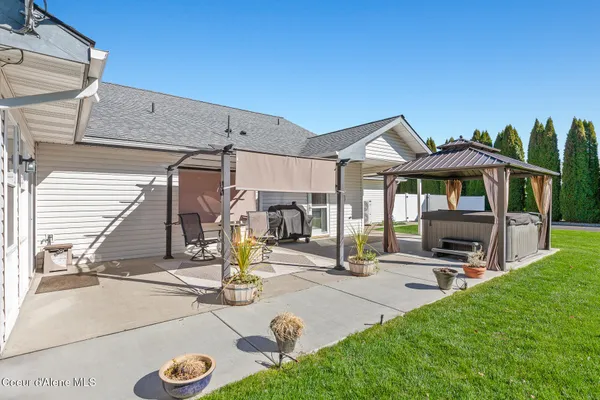 $899,900 | 2529 West Polo Green Avenue, Post Falls, ID 83854