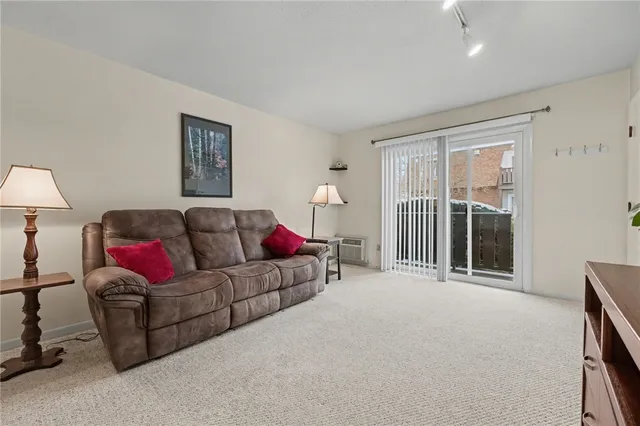 $189,900 | 25 School Street, Unit 3S, Westerly, RI 02891