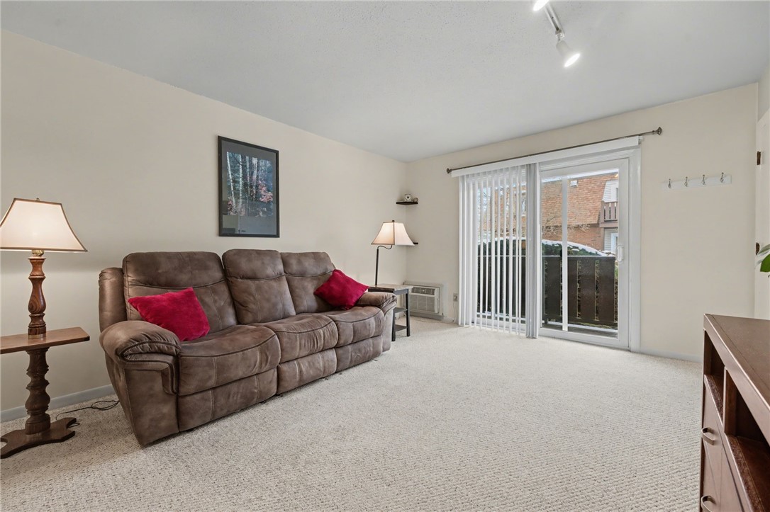 25 School Street, Unit 3S Westerly, RI 02891 - Photo 17 of 30