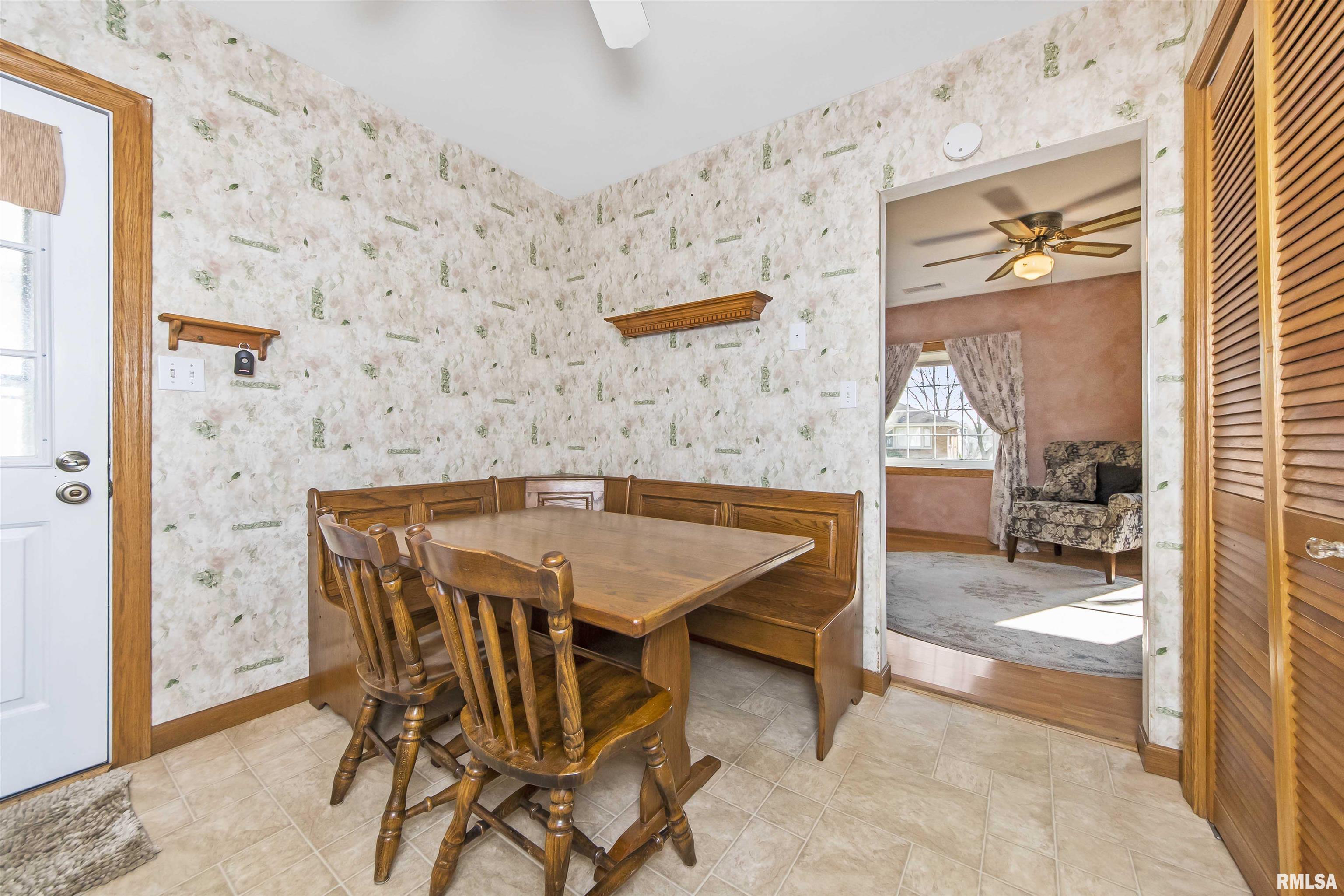317 Barbara Road Pekin, IL 61554 - Photo 14 of 38 Gallery Image 14