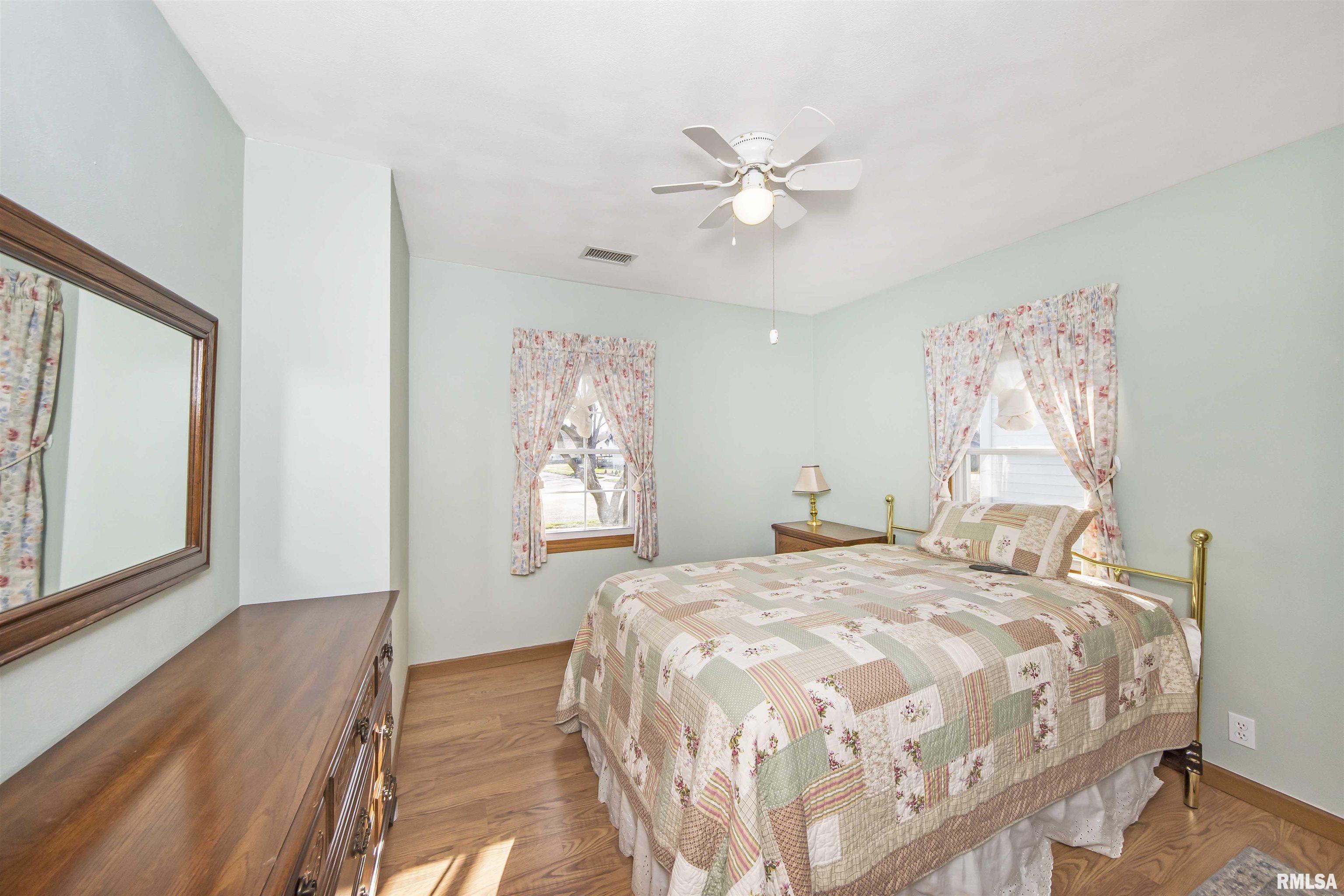317 Barbara Road Pekin, IL 61554 - Photo 18 of 38 Gallery Image 18