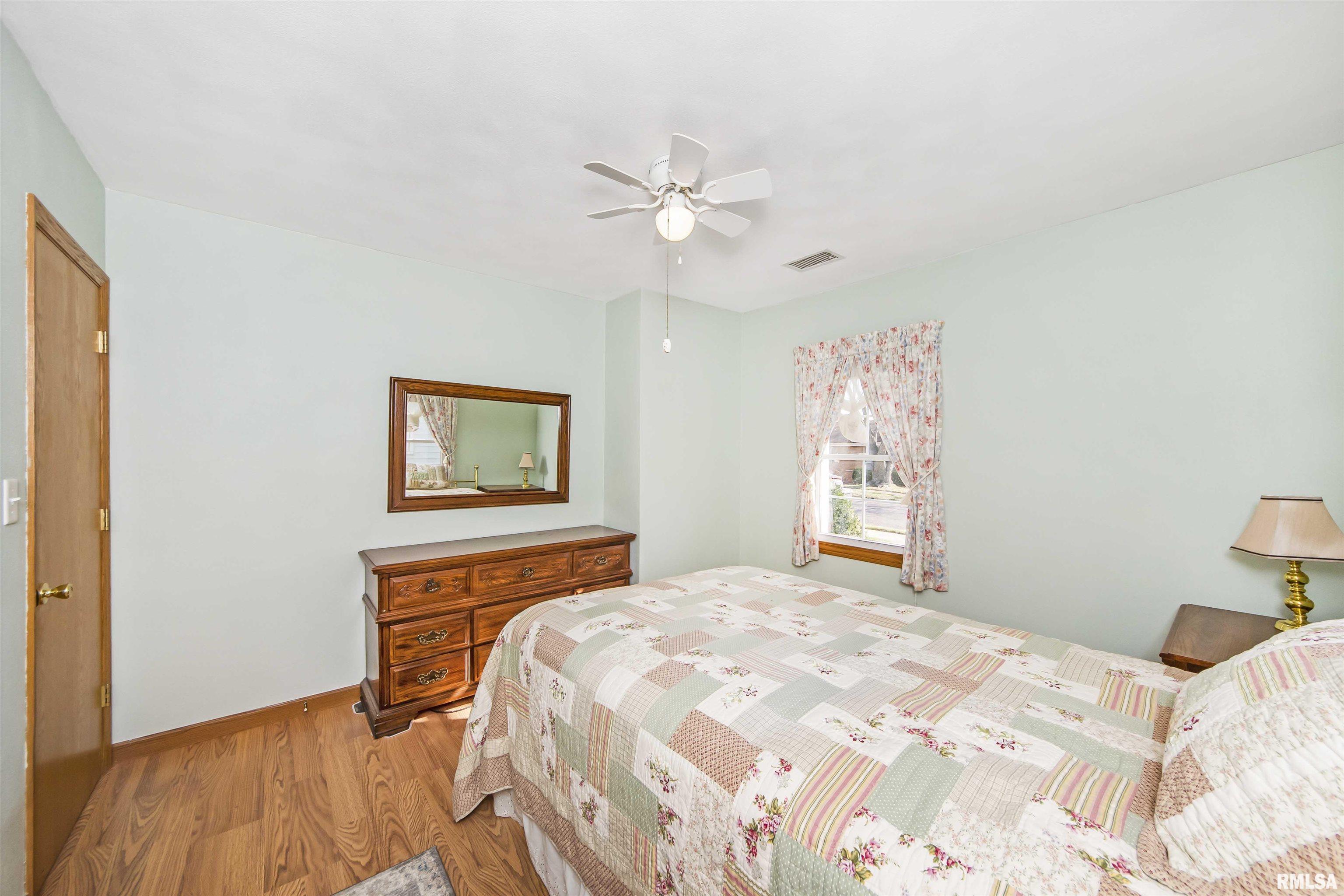 317 Barbara Road Pekin, IL 61554 - Photo 20 of 38 Gallery Image 20