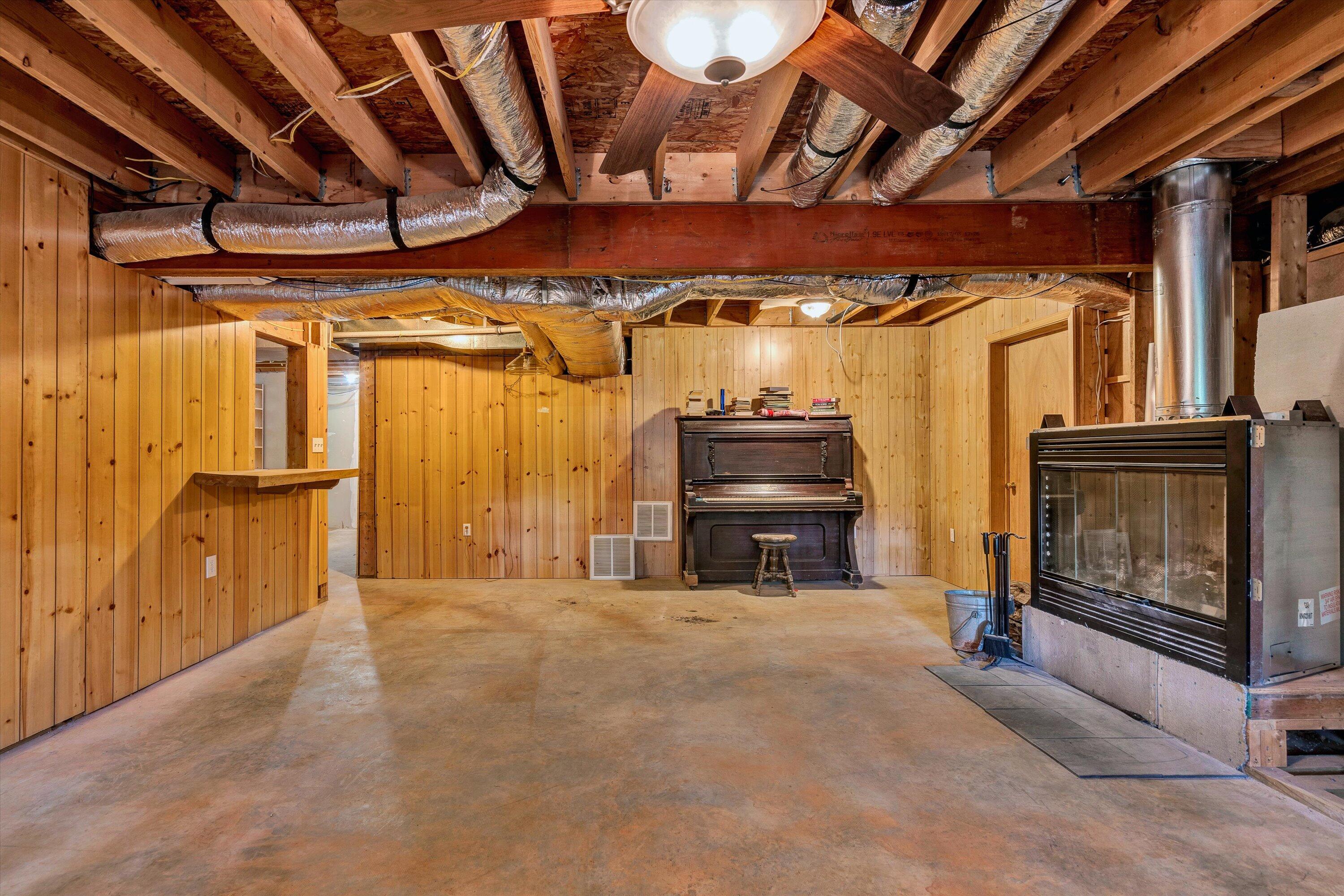 1137 Old Plantation Road Goodview, VA 24095 - Photo 32 of 43 37-DSC06008