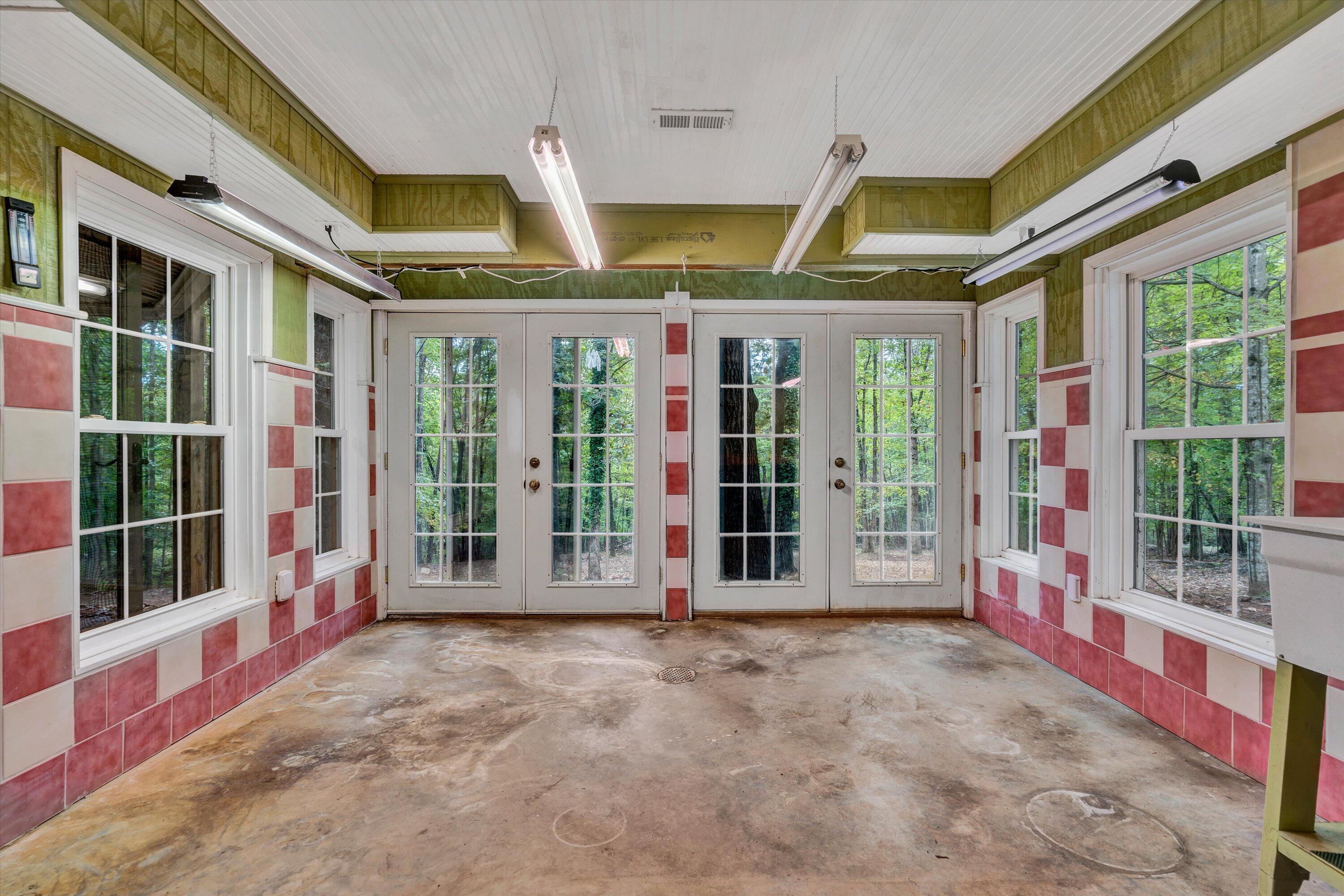 1137 Old Plantation Road Goodview, VA 24095 - Photo 34 of 43 39-DSC06014