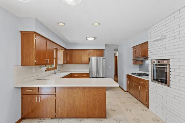 $524,900 | 3840 Leslee Curve, Chanhassen, MN 55331