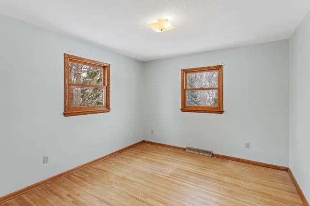 $524,900 | 3840 Leslee Curve, Chanhassen, MN 55331