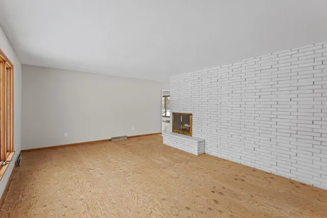 $524,900 | 3840 Leslee Curve, Chanhassen, MN 55331