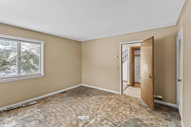 $524,900 | 3840 Leslee Curve, Chanhassen, MN 55331