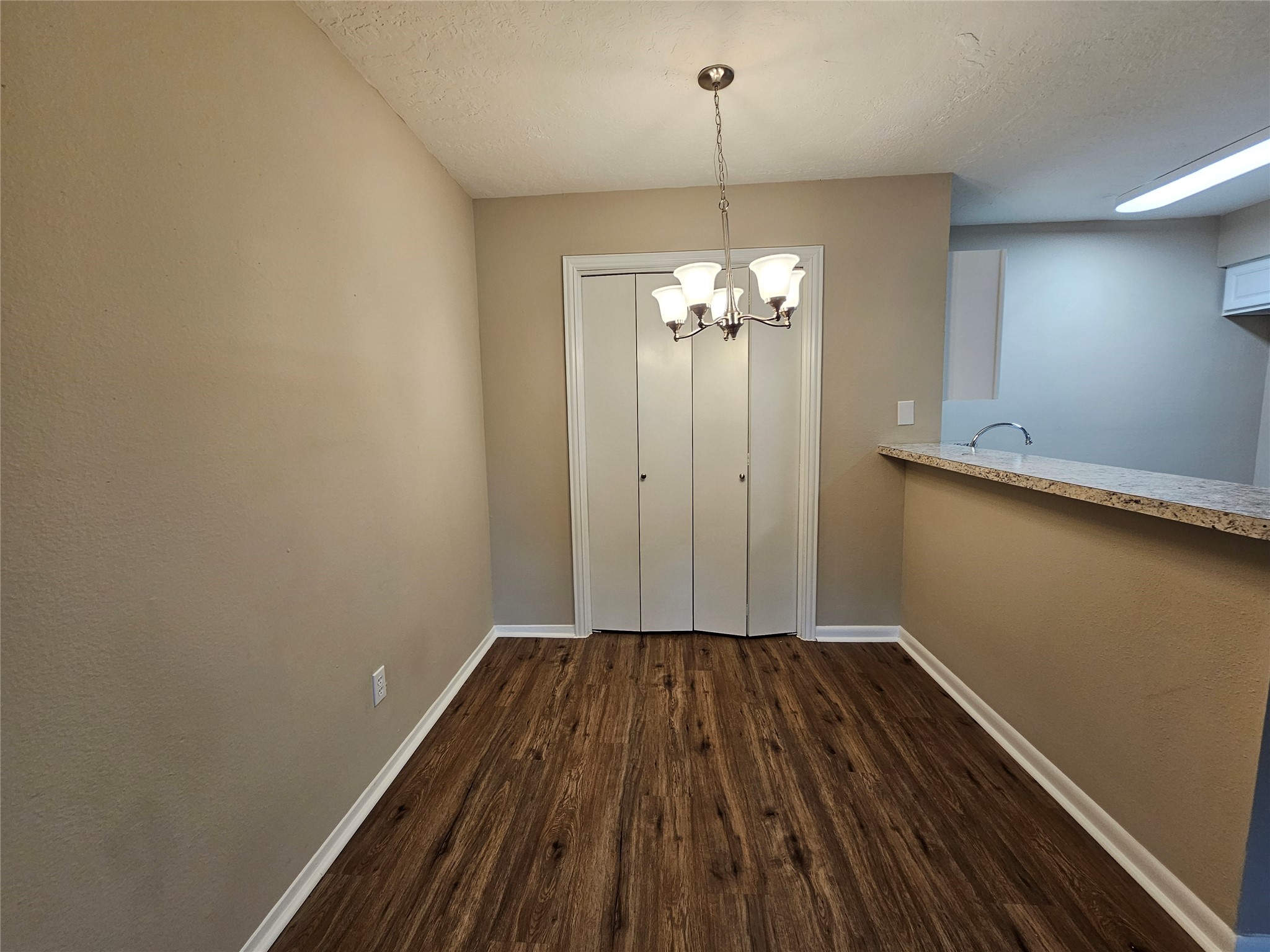 3224 Timmons Lane, Unit 128 Houston, TX 77027 - Photo 12 of 34