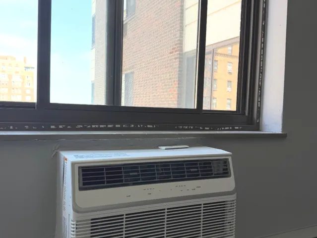 $65,000 | 7337 South South Shore Drive, Unit 904, Chicago, IL 60649