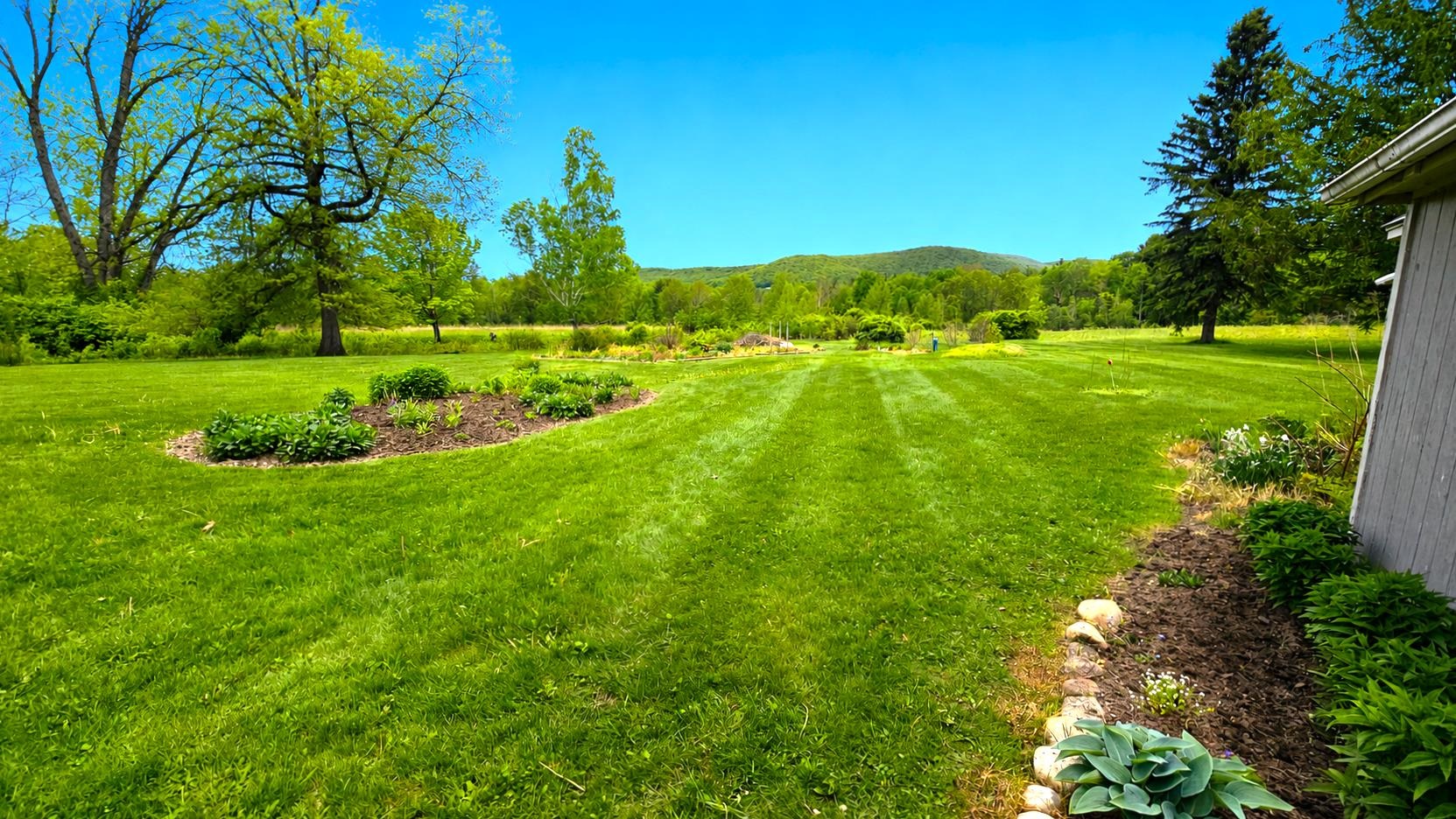 764 Myers Road Shaftsbury, VT 05262 - Photo 5 of 32