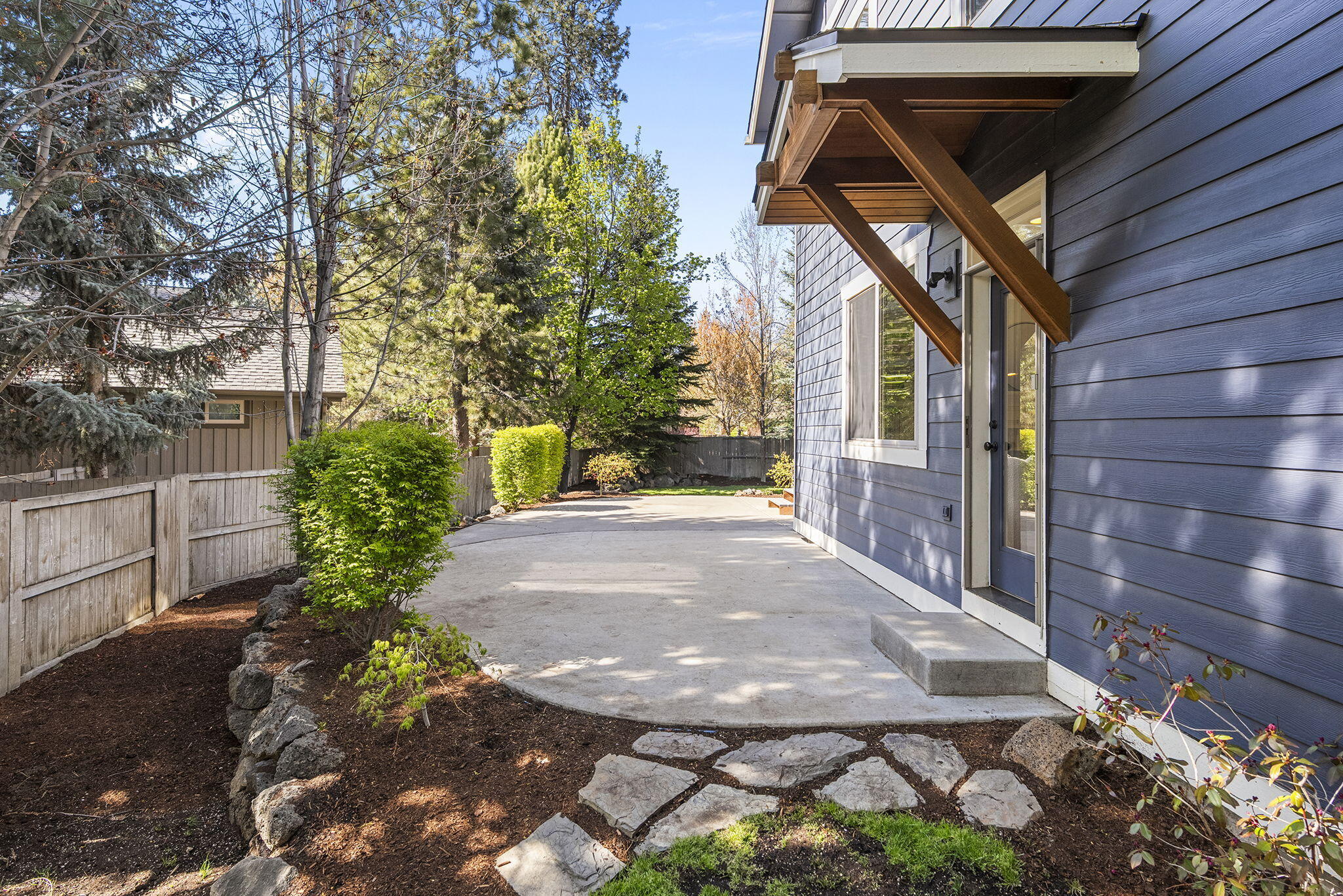 60964 Creekstone Loop Bend, OR 97702 - Photo 36 of 52