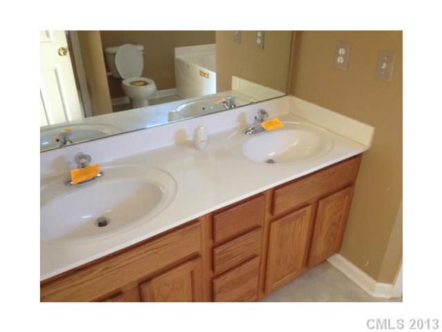 145 Rhyne Springs Road Mount Holly, NC 28120 - Photo 9 of 16
