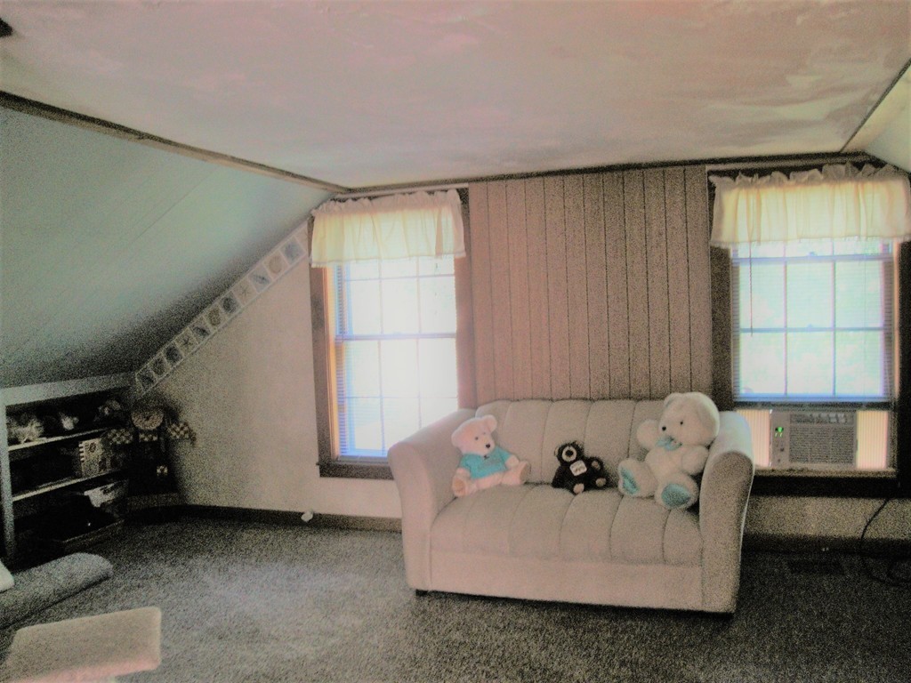 187 New Boston Road Sturbridge, MA 01566 - Photo 17 of 27