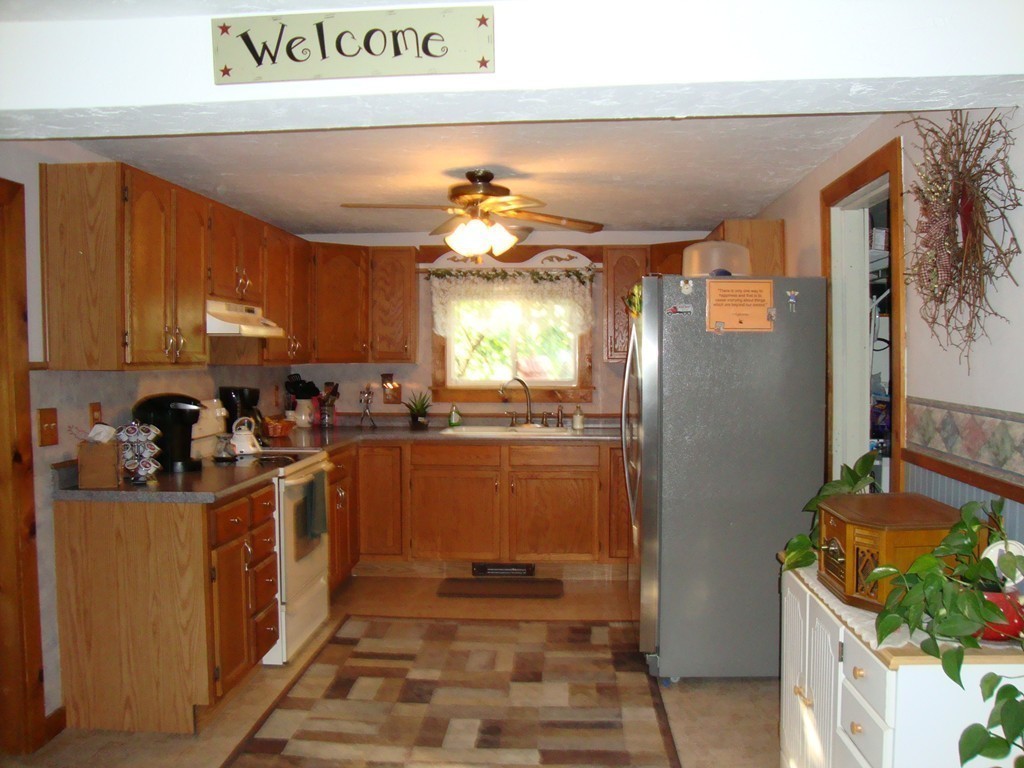 187 New Boston Road Sturbridge, MA 01566 - Photo 8 of 27