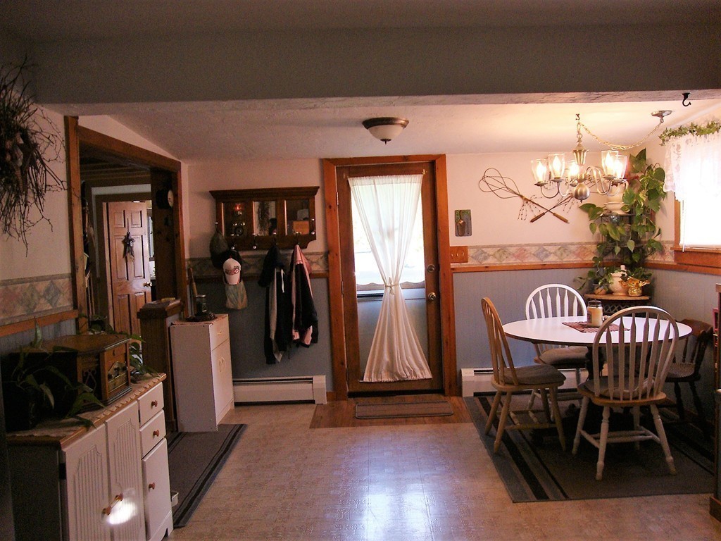 187 New Boston Road Sturbridge, MA 01566 - Photo 9 of 27
