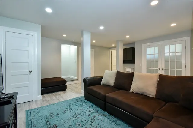 $4,375 | 46 Bayberry Road, Narragansett, RI 02882