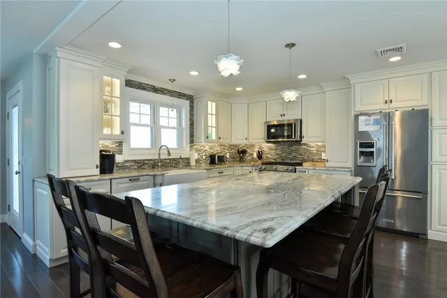 $4,375 | 46 Bayberry Road, Narragansett, RI 02882