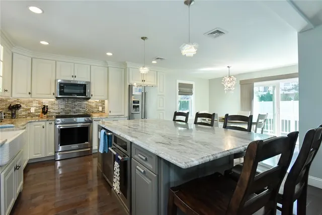 $4,375 | 46 Bayberry Road, Narragansett, RI 02882