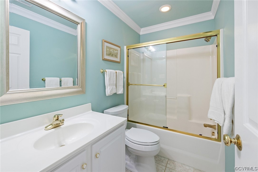 5000 Park Commons Loop Glen Allen, VA 23059 - Photo 22 of 32 a bathroom with a sink toilet and shower