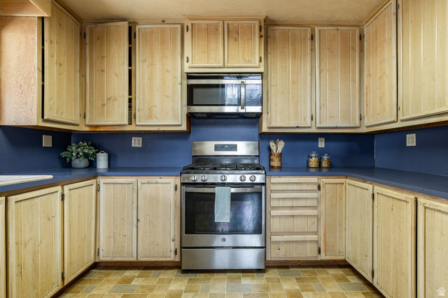 1853 Pine Loop Road Coalville, UT 84017 - Photo 8 of 43