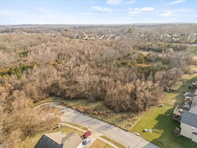 $42,500 | 12200 Craig Drive, Grandview, MO 64030