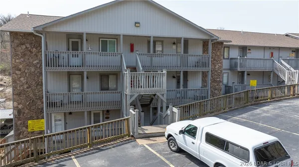 $189,000 | 1130 Rachel Road, Unit 202, Osage Beach, MO 65065