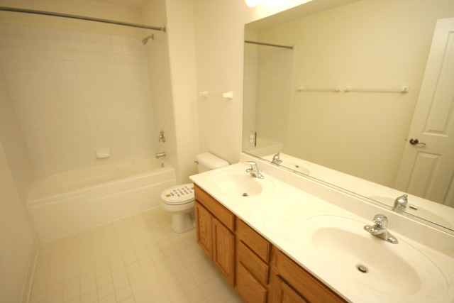 1419 Turks Cap Road Grayslake, IL 60030 - Photo 12 of 13