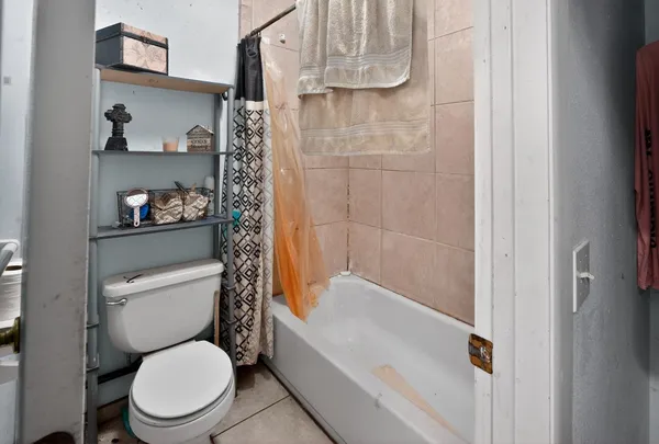 $131,500 | 329 North Briscoe Avenue, Tulia, TX 79088