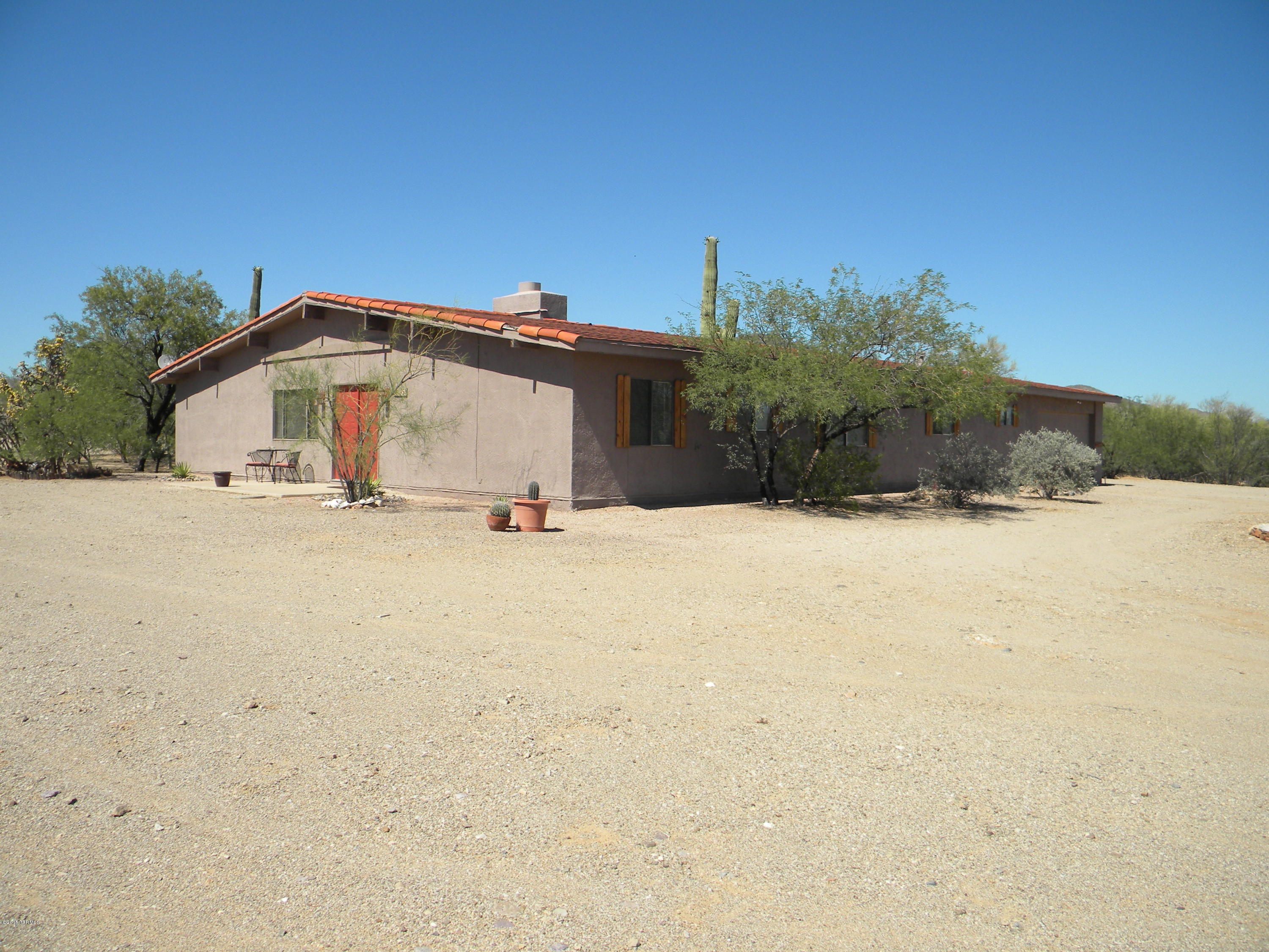8950 West Bopp Road Tucson, AZ 85735 - Photo 3 of 22 Gallery Image 3