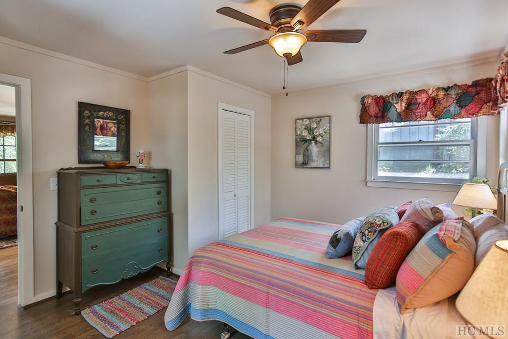 434 Wyanoak Road Highlands, NC 28741 - Photo 18 of 24 Gallery Image 18