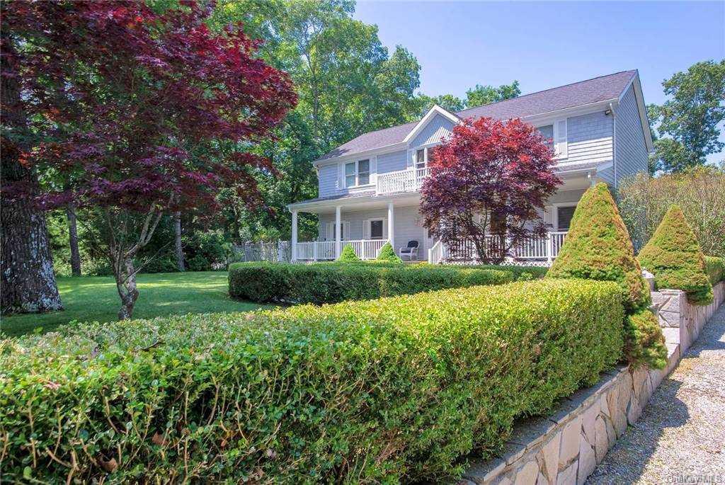 1031 Noyack Road Southampton, NY 11968 - Photo 1 of 1