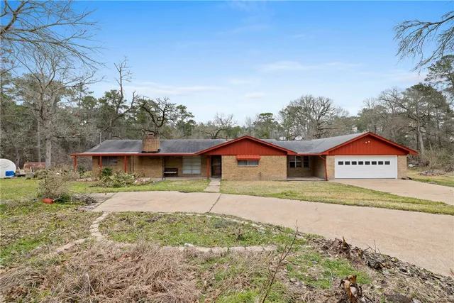 $210,000 | 29 Dogwood Road, Huntsville, TX 77320