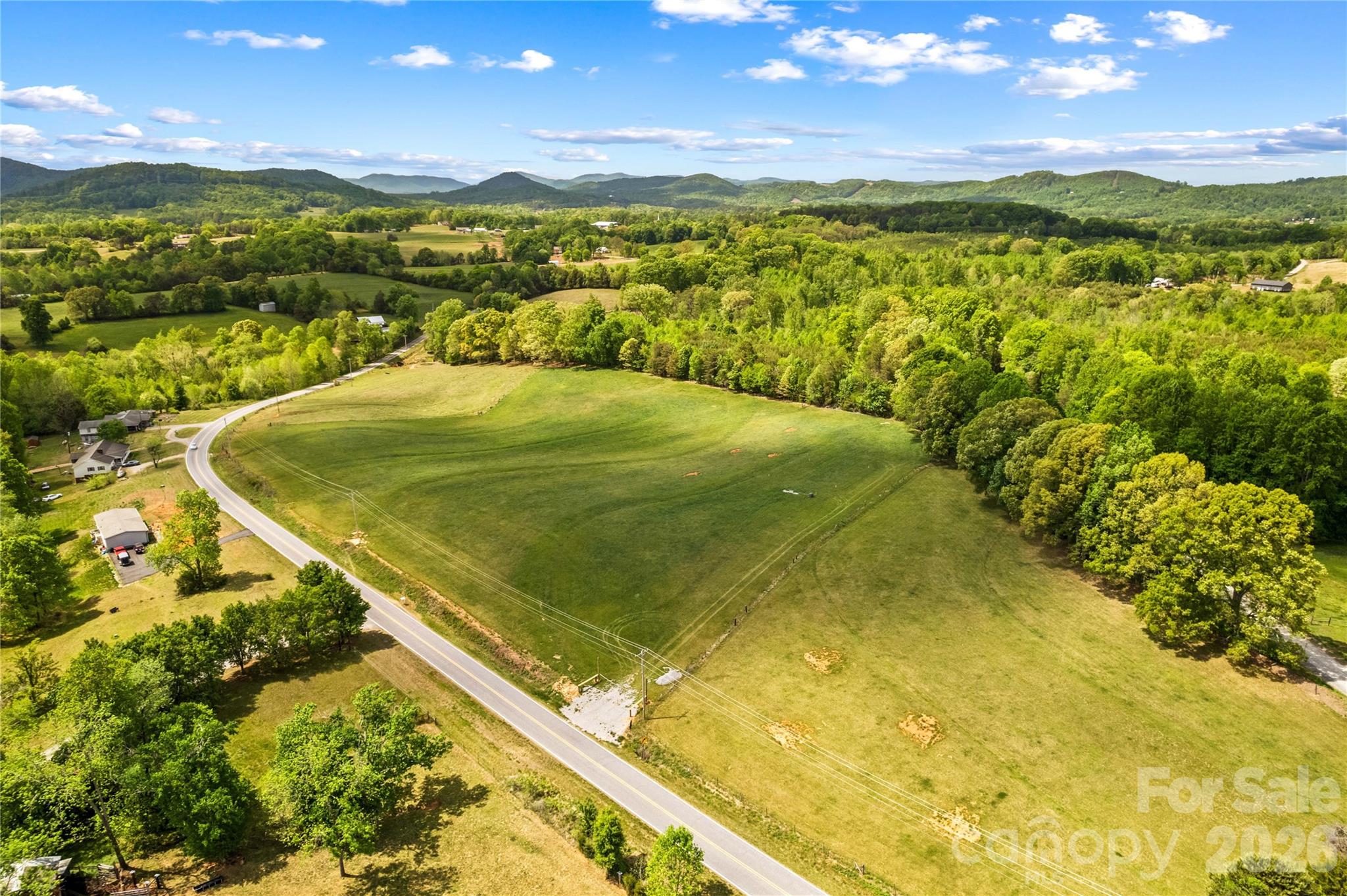 562 Mountain View Road Statesville, NC 28625 - Photo 3 of 33