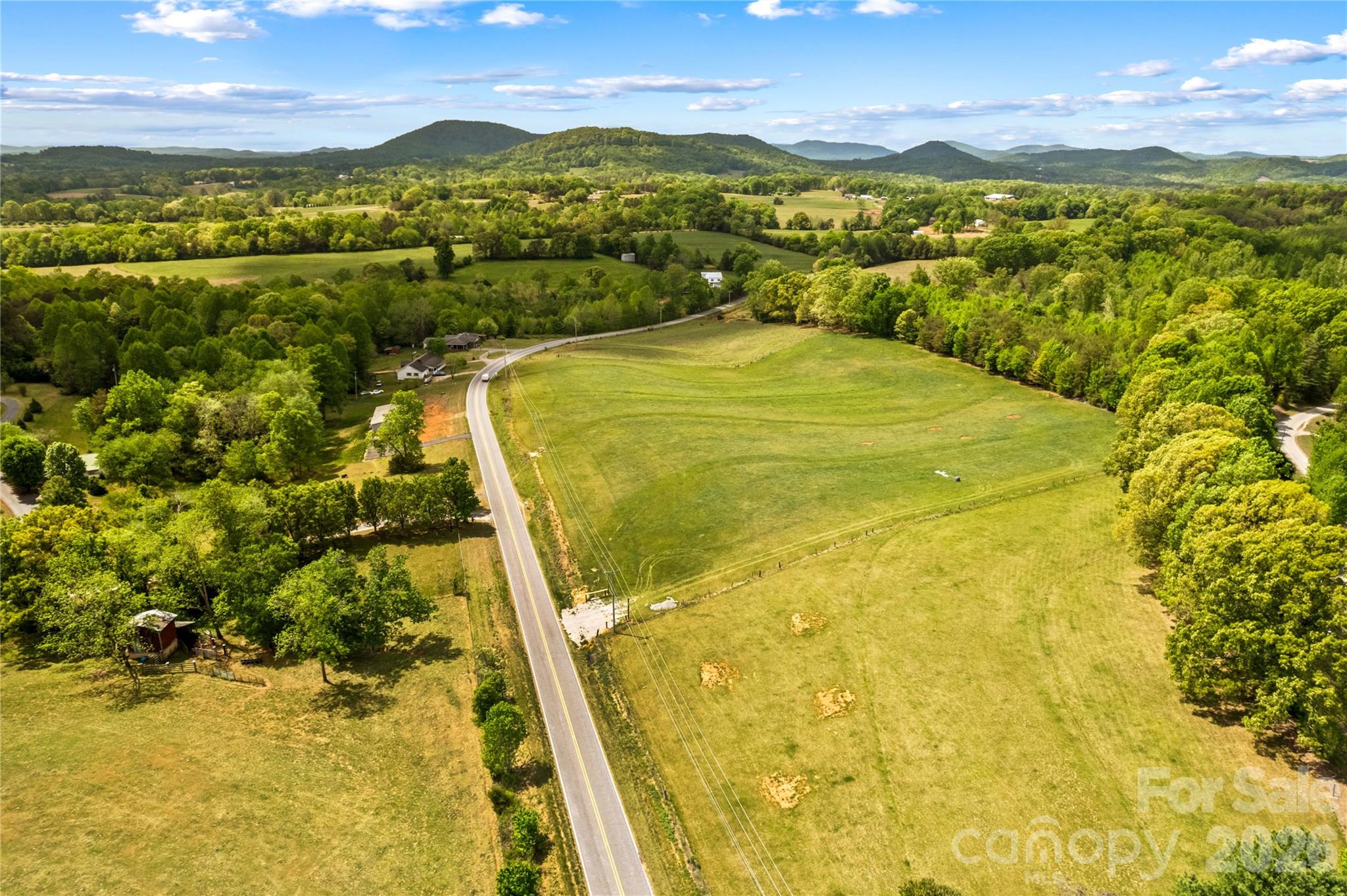 562 Mountain View Road Statesville, NC 28625 - Photo 5 of 33