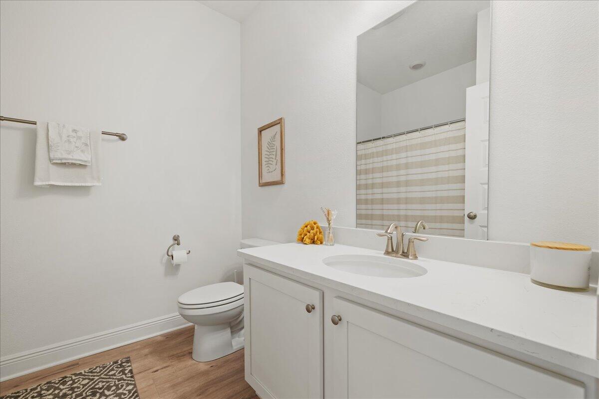 613 Las Roblas Grande Drive Santa Rosa Beach, FL 32459 - Photo 10 of 36 Full Bathroom