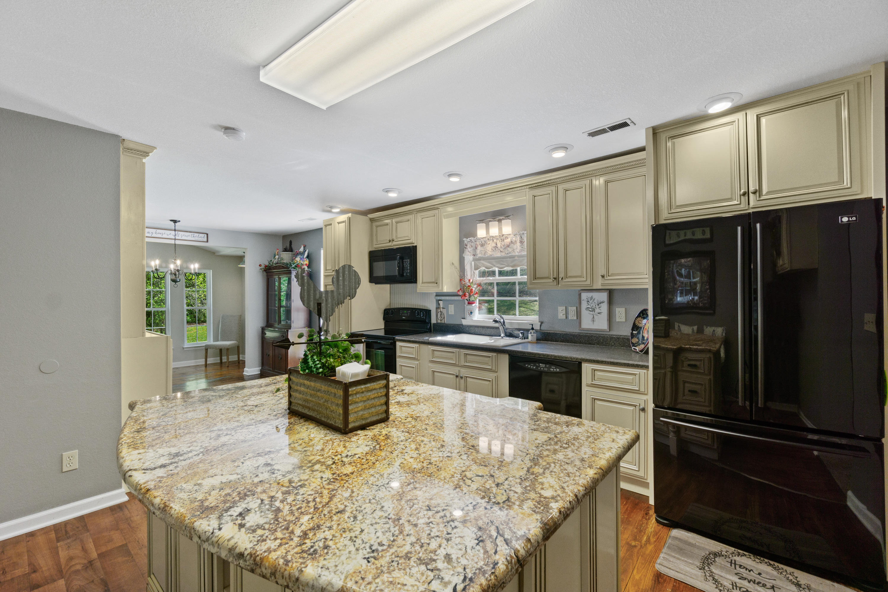 6661 Sandswitch Road Hixson, TN 37343 - Photo 13 of 57 6661 Sandswich Rd-22