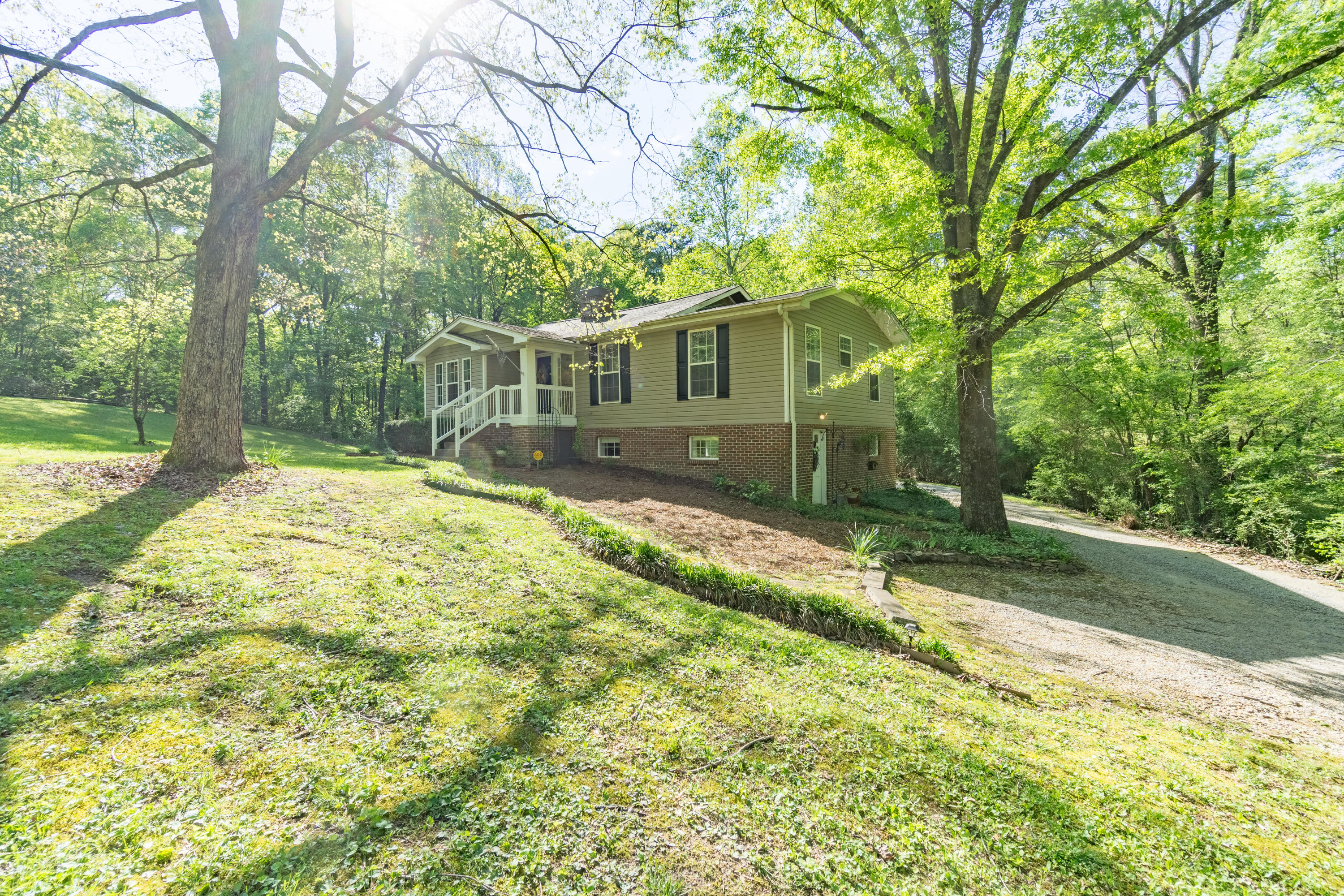 6661 Sandswitch Road Hixson, TN 37343 - Photo 2 of 57 Beautiful gentle slopping front yard
