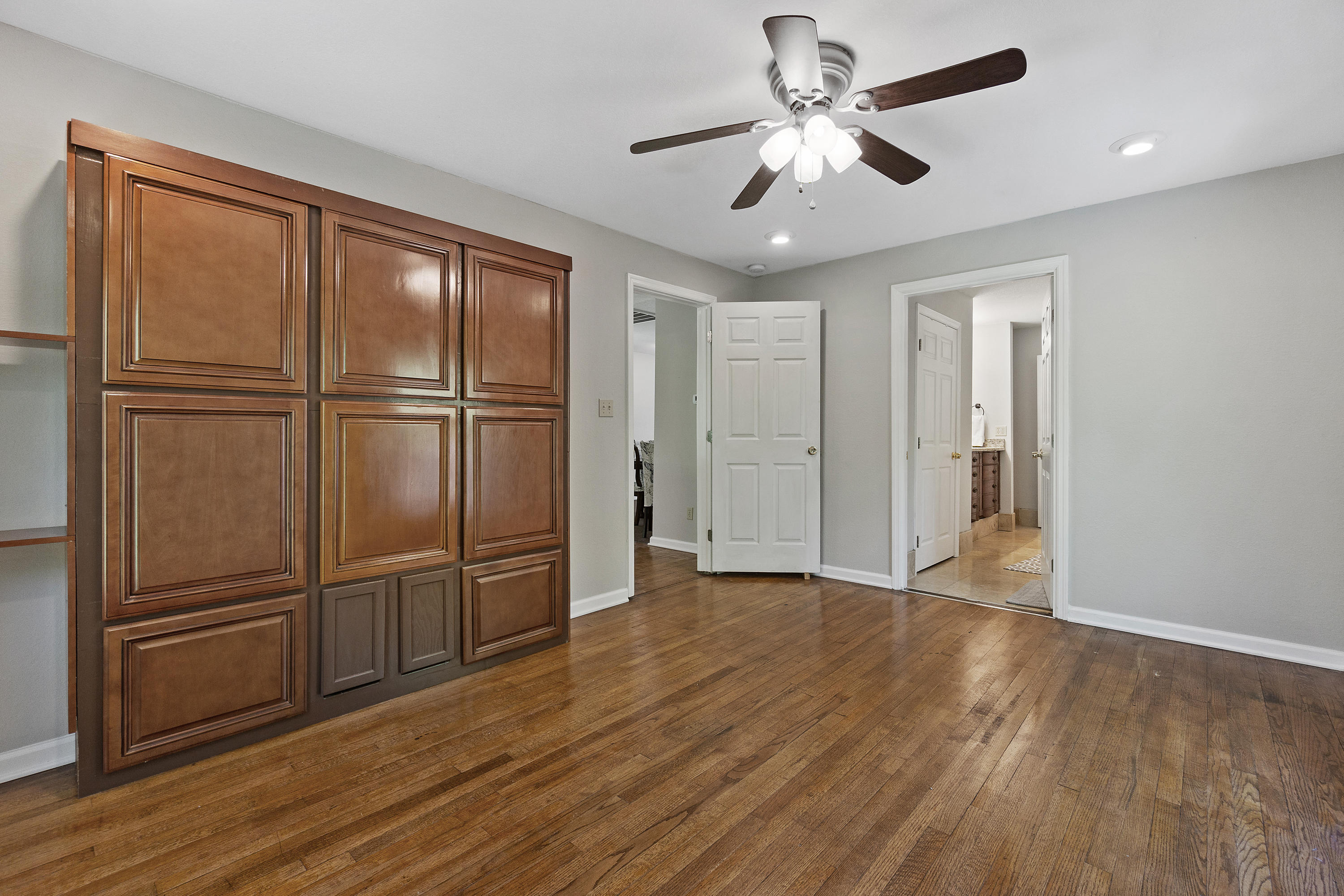 6661 Sandswitch Road Hixson, TN 37343 - Photo 33 of 57 Bedroom 1 built in
