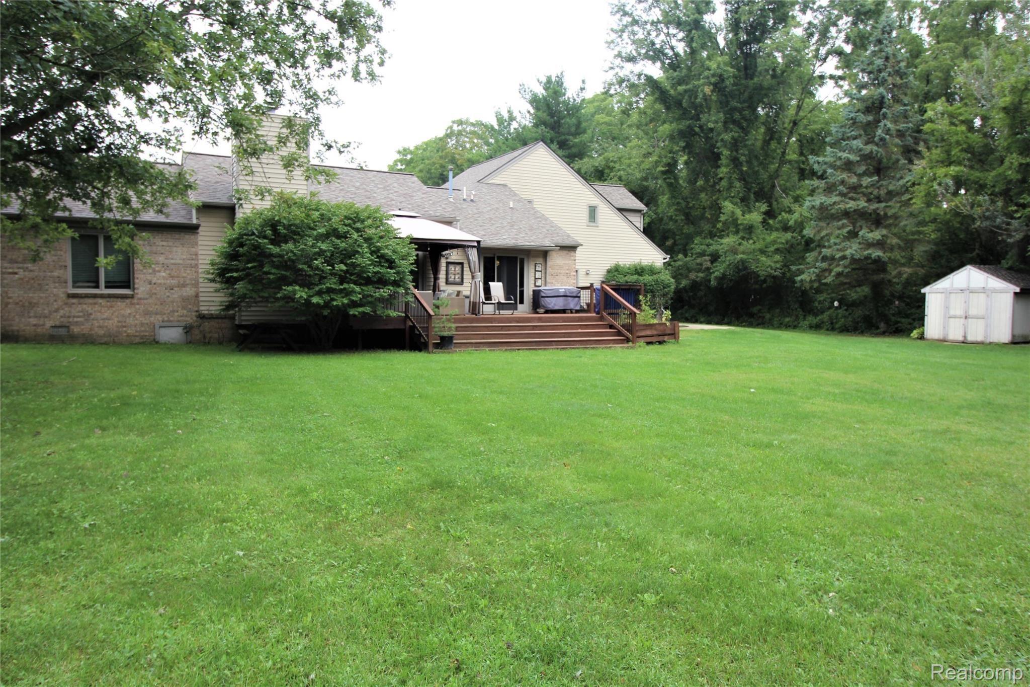 16089 Bak Road Belleville, MI 48111 - Photo 46 of 52 Bak Road (21).JPG