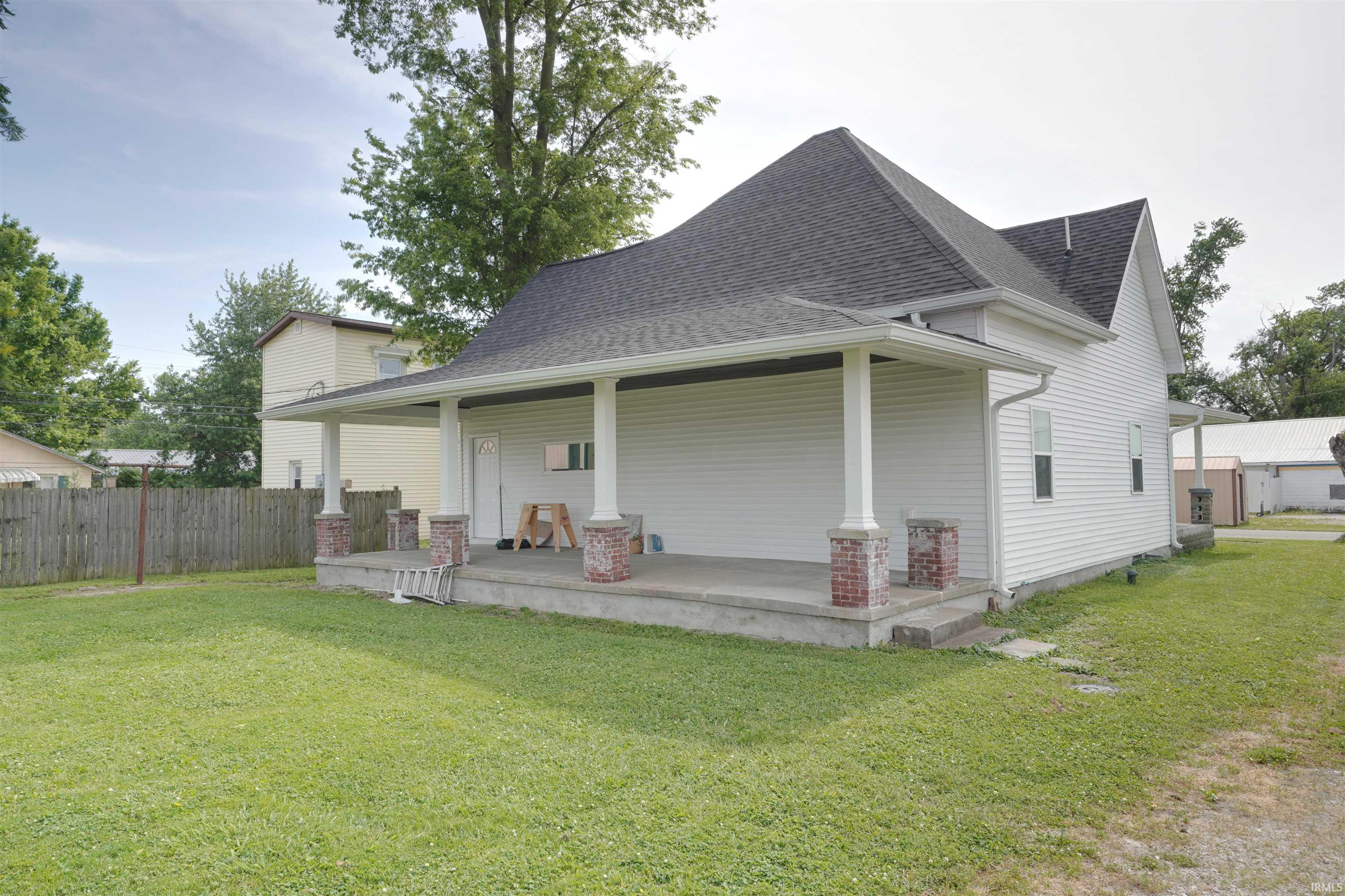 200 Southwest 1st Street Washington, IN 47501 - Photo 4 of 20