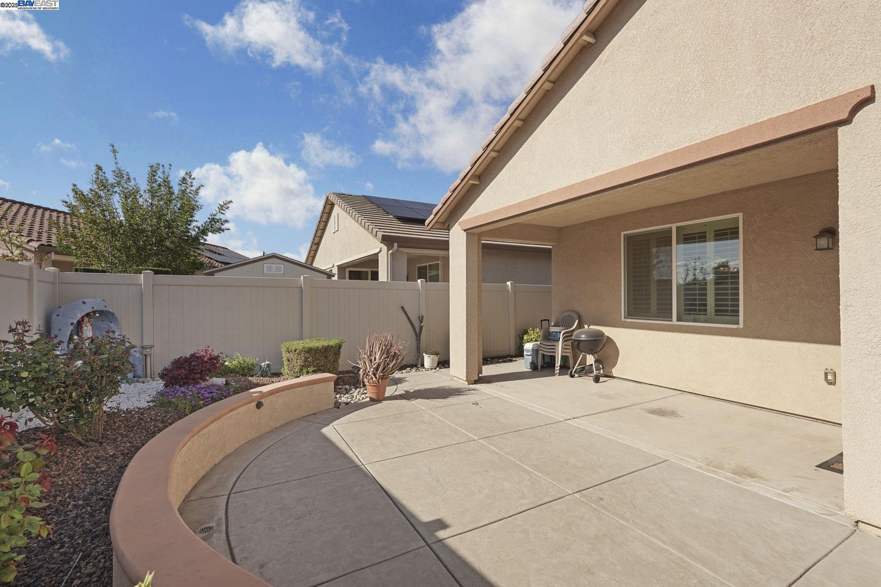 2961 Clear Pt Way Manteca, CA 95336 - Photo 40 of 54 a view of a house with backyard