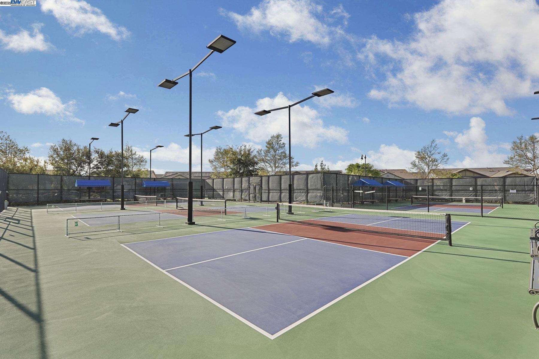 2961 Clear Pt Way Manteca, CA 95336 - Photo 51 of 54