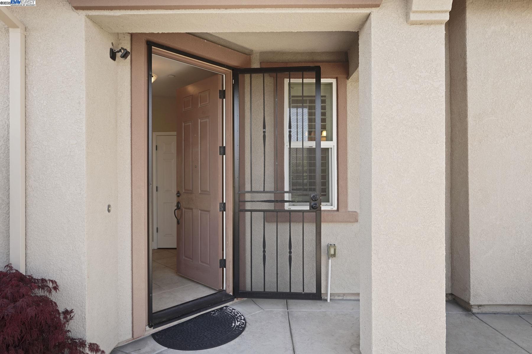 2961 Clear Pt Way Manteca, CA 95336 - Photo 9 of 54