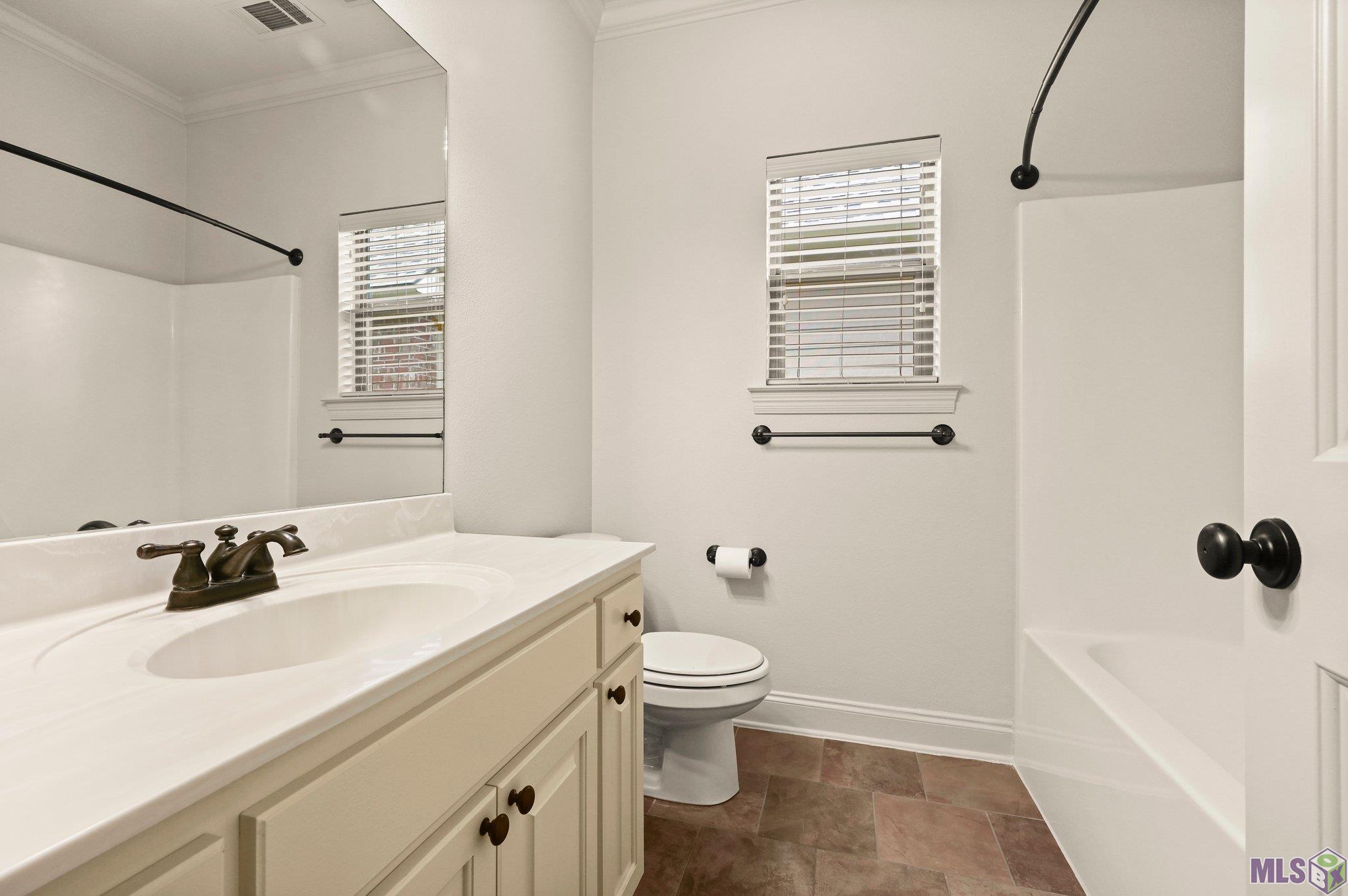 8874 Foxgate Drive Baton Rouge, LA 70809 - Photo 18 of 29 Gallery Image 18