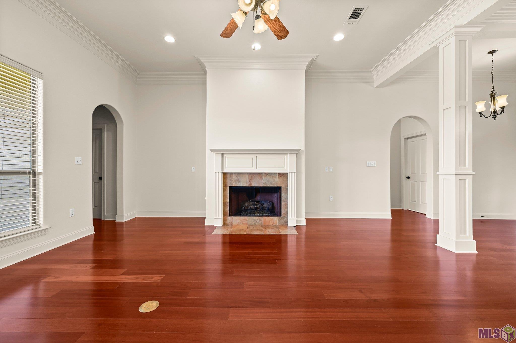8874 Foxgate Drive Baton Rouge, LA 70809 - Photo 4 of 29 Gallery Image 4