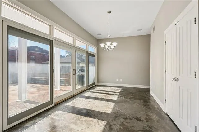 $475,000 | 87 Chateau Du Lac, Kenner, LA 70065