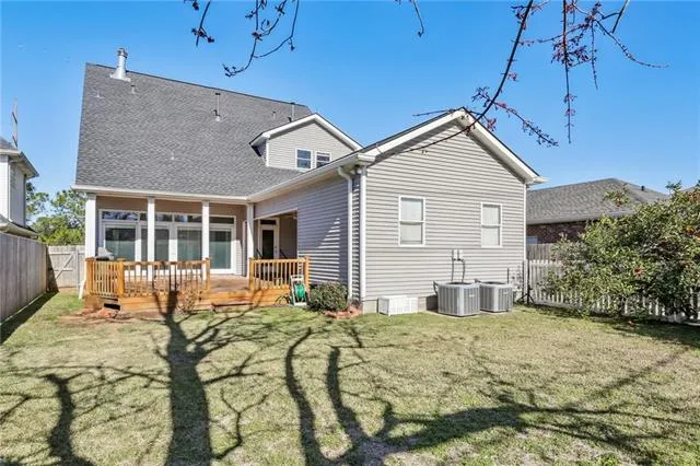 $475,000 | 87 Chateau Du Lac, Kenner, LA 70065