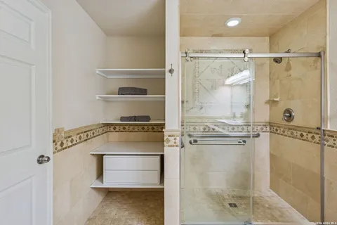 $275,000 | 10319 Grand Clb Drive, San Antonio, TX 78239