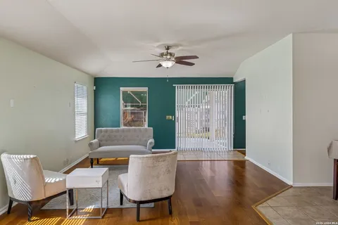 $275,000 | 10319 Grand Clb Drive, San Antonio, TX 78239